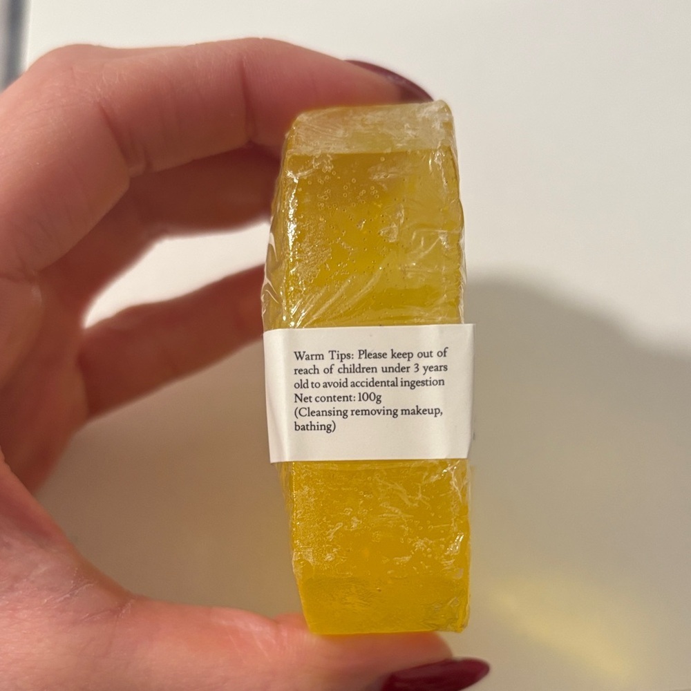 Handmade Diamond Soap - Yellow - Picture 3 of 4